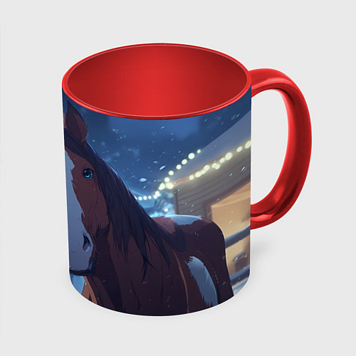 Кружка цветная Лошадь на фоне новогодней елки / 3D-Белый + красный – фото 1