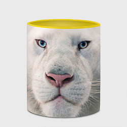 Кружка 3D Взгляд белого льва, цвет: 3D-белый + желтый — фото 2