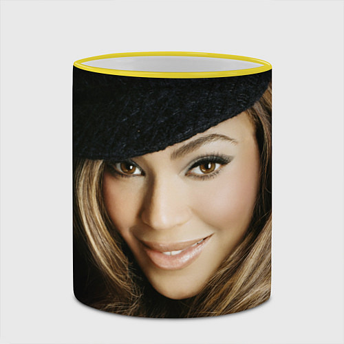 Кружка цветная Beyonce Young / 3D-Желтый кант – фото 2