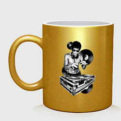 Кружка керамическая Bruce Lee - Vinyl Dj, цвет: золотой
