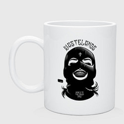 Кружка керамическая Девушка с улыбкой в маске, цвет: белый