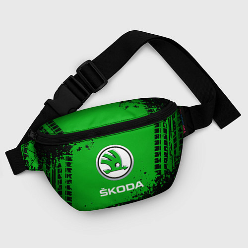Поясная сумка Skoda следы от шин / 3D-принт – фото 4
