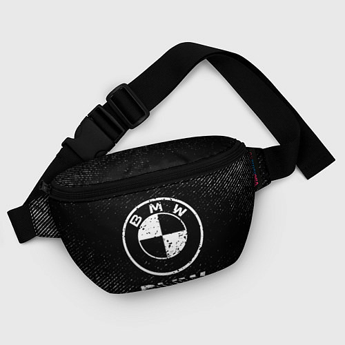 Поясная сумка BMW с потертостями на темном фоне / 3D-принт – фото 4