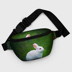 Поясная сумка Кролик на фоне травы, цвет: 3D-принт — фото 2