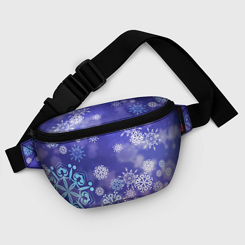 Поясная сумка Крупные снежинки на фиолетовом / 3D-принт – фото 4