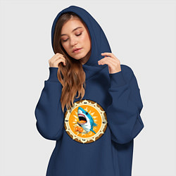 Женское худи-платье Апельсиновый сюрприз от голубой акулы, цвет: тёмно-синий — фото 2