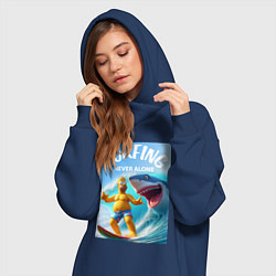 Женское худи-платье Homer Simpson and shark - surfing never alone, цвет: тёмно-синий — фото 2