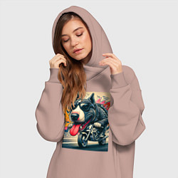 Женское худи-платье Бультерьер управляет мотоциклом - граффити, цвет: пыльно-розовый — фото 2