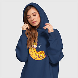 Женское худи-платье Спящий жираф на луне, цвет: тёмно-синий — фото 2