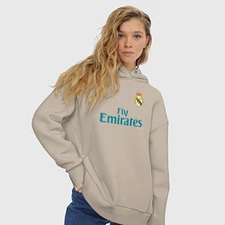 Толстовка оверсайз женская Real Madrid: Ronaldo 07, цвет: миндальный — фото 2