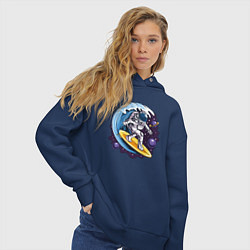 Толстовка оверсайз женская Космонавт Серфингист, цвет: тёмно-синий — фото 2