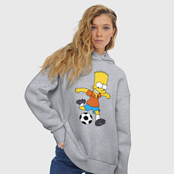 Толстовка оверсайз женская Барт Симпсон бьёт по футбольному мячу, цвет: меланж — фото 2