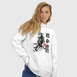 Толстовка оверсайз женская Самурай с мечом в шлеме, цвет: белый — фото 2