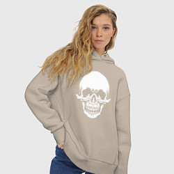 Толстовка оверсайз женская Scary skull, цвет: миндальный — фото 2