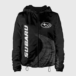 Женская куртка Subaru speed на темном фоне со следами шин: надпис