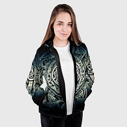 Куртка с капюшоном женская Орнамент и руны скандинавских викингов, цвет: 3D-черный — фото 2