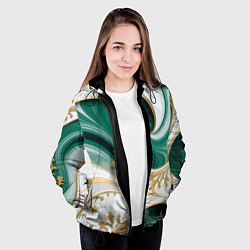 Куртка с капюшоном женская Зеленые волны и золотые веточки, цвет: 3D-черный — фото 2