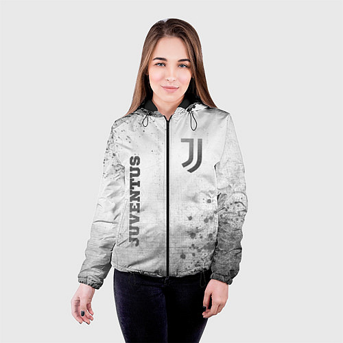Женская куртка Juventus - white gradient вертикально / 3D-Черный – фото 4