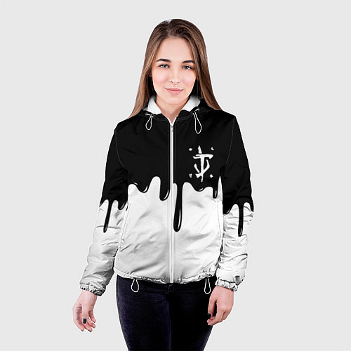 Женская куртка Doom logo жидкие краски / 3D-Белый – фото 4