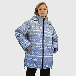 Куртка зимняя женская Белый скандинавский орнамент на серо-голубом фоне, цвет: 3D-черный — фото 2