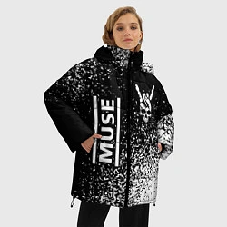 Куртка зимняя женская Muse и рок символ на темном фоне, цвет: 3D-черный — фото 2