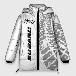 Женская зимняя куртка Subaru speed на светлом фоне со следами шин: по-ве