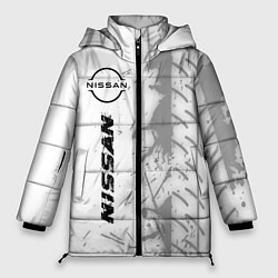 Женская зимняя куртка Nissan speed на светлом фоне со следами шин по-вер