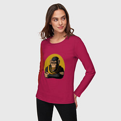Лонгслив хлопковый женский Реальный шимпанзе, цвет: маджента — фото 2