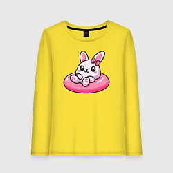 Женский лонгслив Смешной розовый кролик в надувном круге