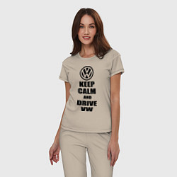 Пижама хлопковая женская Keep Calm & Drive VW, цвет: миндальный — фото 2