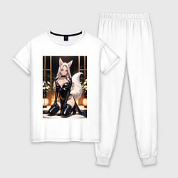 Женская пижама Белая лисица в откровенном наряде
