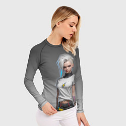 Рашгард женский Блондинка в белой футболке Cyberpunk 2077, цвет: 3D-принт — фото 2