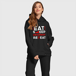 Женский костюм оверсайз Надпись eat sleep Valorant repeat, цвет: черный — фото 2
