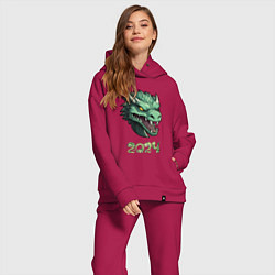 Женский костюм оверсайз Красивый дракон 2024, цвет: маджента — фото 2