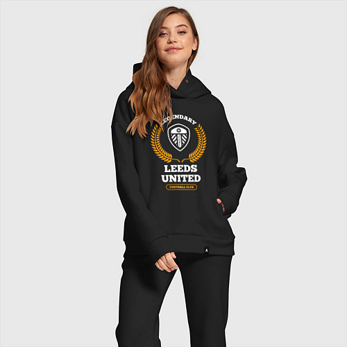 Женский костюм оверсайз Лого Leeds United и надпись legendary football clu / Черный – фото 2
