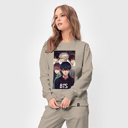 Костюм хлопковый женский Bts рисунок, цвет: миндальный — фото 2