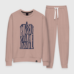 Женский костюм Большее внутри