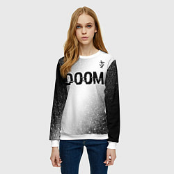 Свитшот женский Doom glitch на светлом фоне: символ сверху, цвет: 3D-белый — фото 2