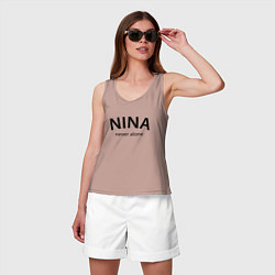 Майка женская хлопок Nina never alone - motto, цвет: пыльно-розовый — фото 2