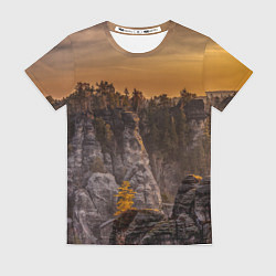 Женская футболка ГОРЫ И ЛЕС НА ЗАКАТЕ