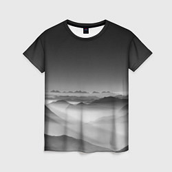 Женская футболка Туманные горы