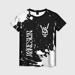 Женская футболка Maneskin и рок символ на темном фоне