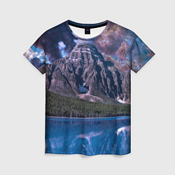 Женская футболка Горы и лес у озера