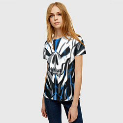 Футболка женская Белый череп и синие полосы на чёрном фоне, цвет: 3D-принт — фото 2