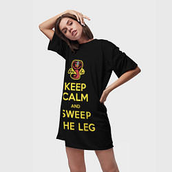 Футболка женская длинная Keep calm and sweep the leg, цвет: 3D-принт — фото 2