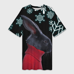 Женская длинная футболка Зимний кролик в свитере