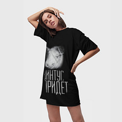 Футболка женская длинная Свинтус придёт, цвет: 3D-принт — фото 2