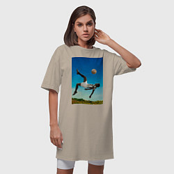 Футболка женская-платье Удар Пеле, цвет: миндальный — фото 2