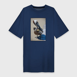 Женская футболка-платье Пеликан у моря