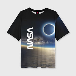 Женская футболка оверсайз Солнечное затмение в открытом космосе